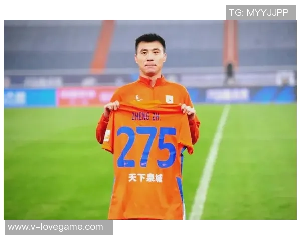 足球运动员郑的传奇之路与不屈精神如何影响年轻一代的成长与梦想